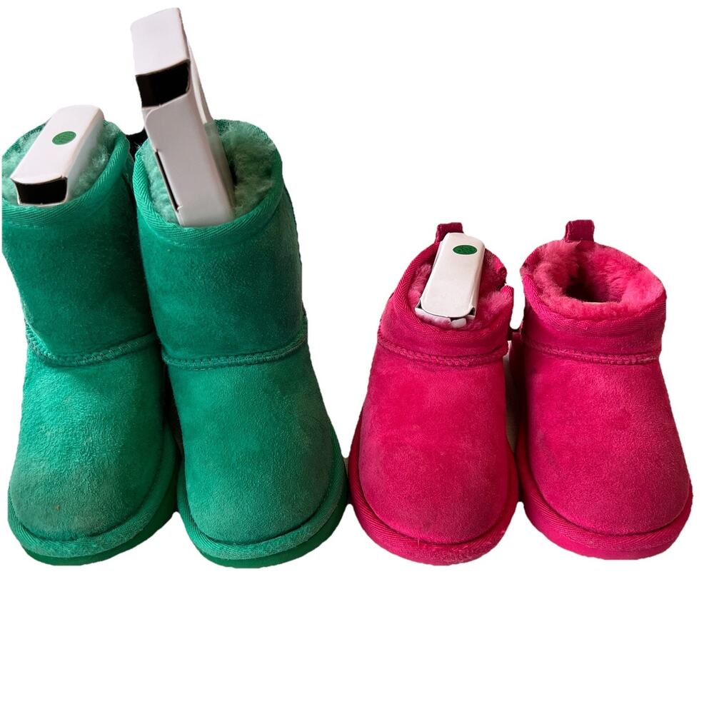 (2) Girls UGG 8 Pink T Classic Ultra Mini Boots /Green Classic Boots Toddler Box